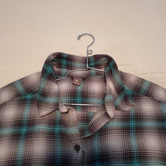 Eddie Bauer Flannel button-up Shirt - Picture 5 of 5